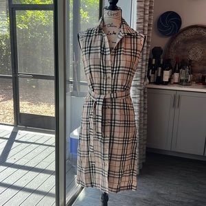 Burberry sleeveless shirt dress